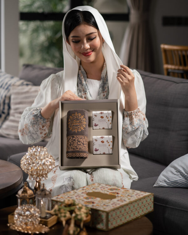 Angel Eid  Hampers (173k-190k)